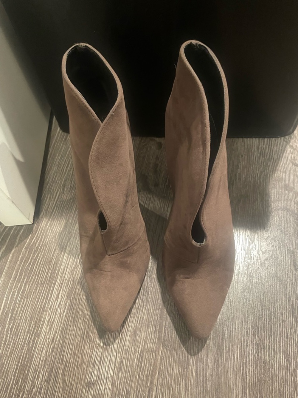 Women's Taupe Pointed-Toe Suede Ankle Boots